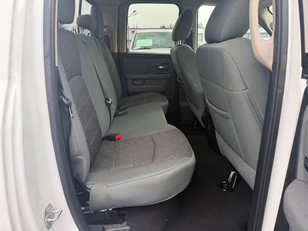 2015 RAM 1500 Image 10