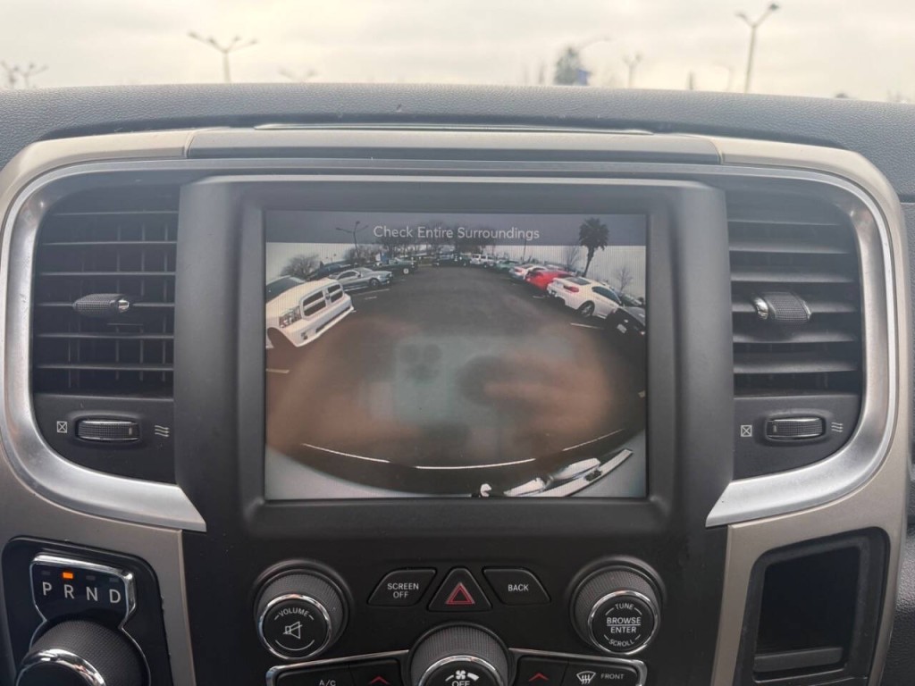 2015 RAM 1500 Image 16