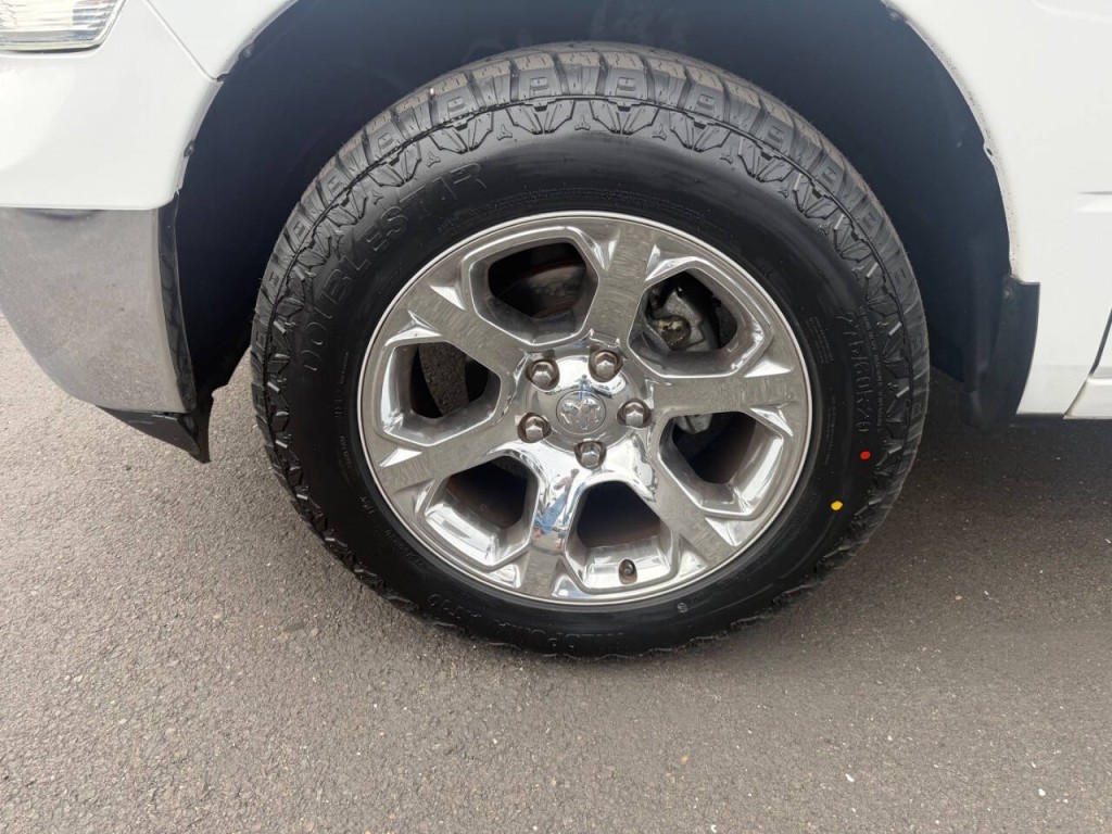 2015 RAM 1500 Image 34