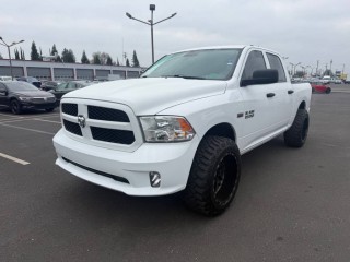 Image for 2015 RAM 1500 Express Crew Cab 5.5 ft. SB Pickup ID: 7158074