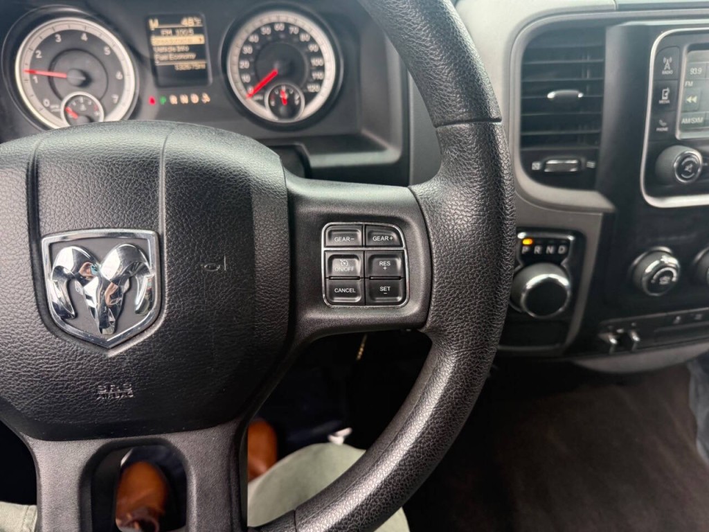 2015 RAM 1500 Image 23