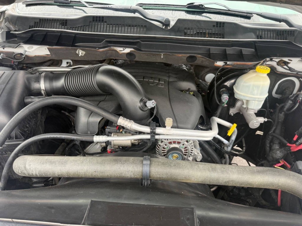 2015 RAM 1500 Image 25