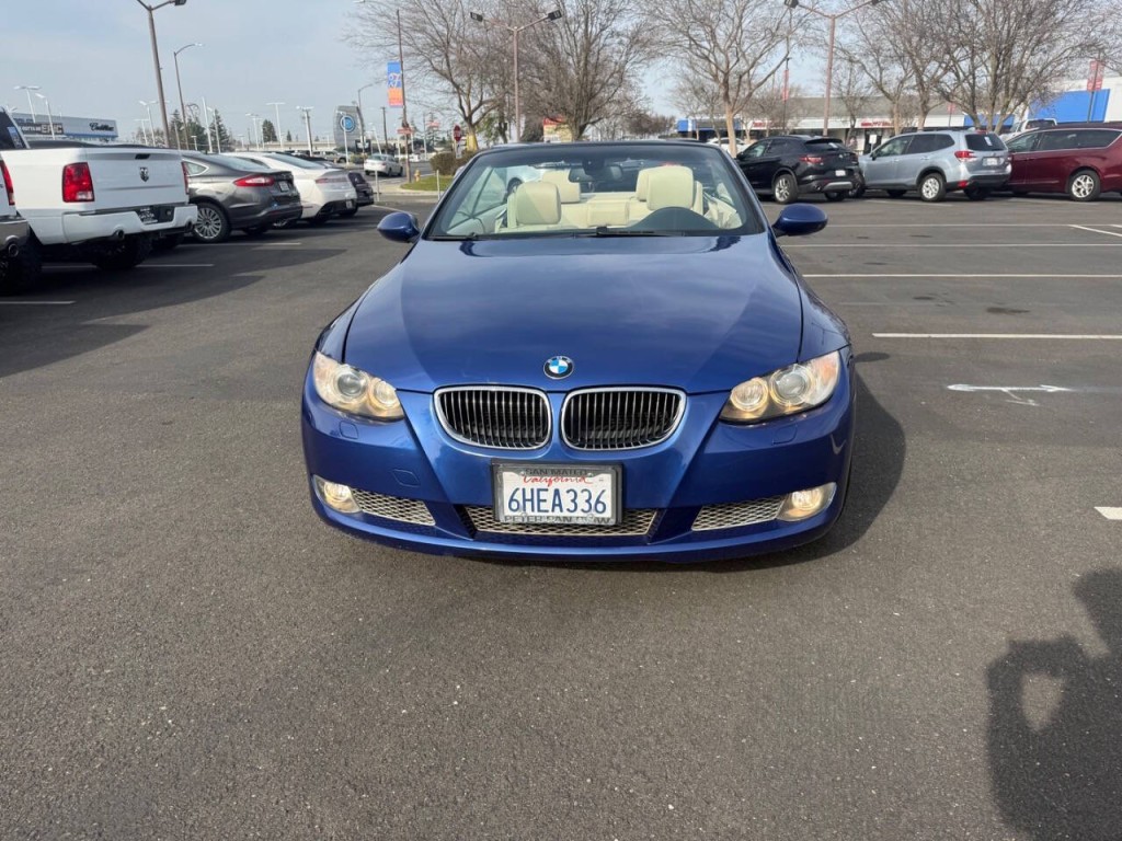 2007 BMW 3 Series Image 2