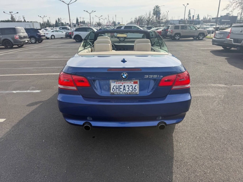 2007 BMW 3 Series Image 6