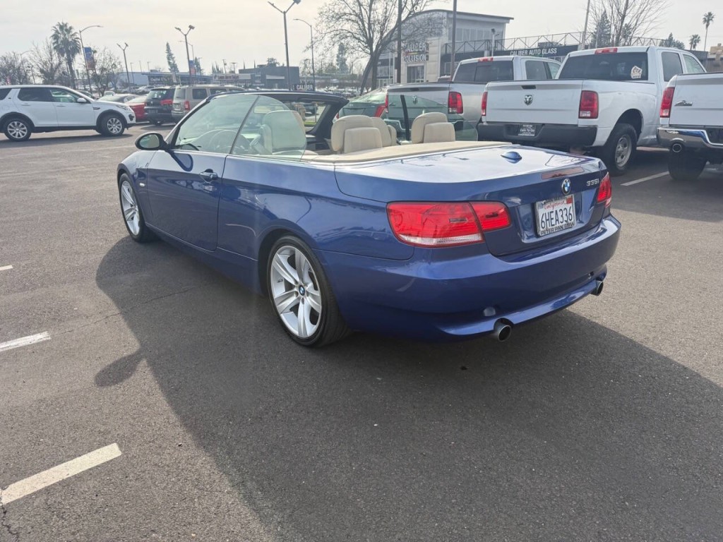 2007 BMW 3 Series Image 7