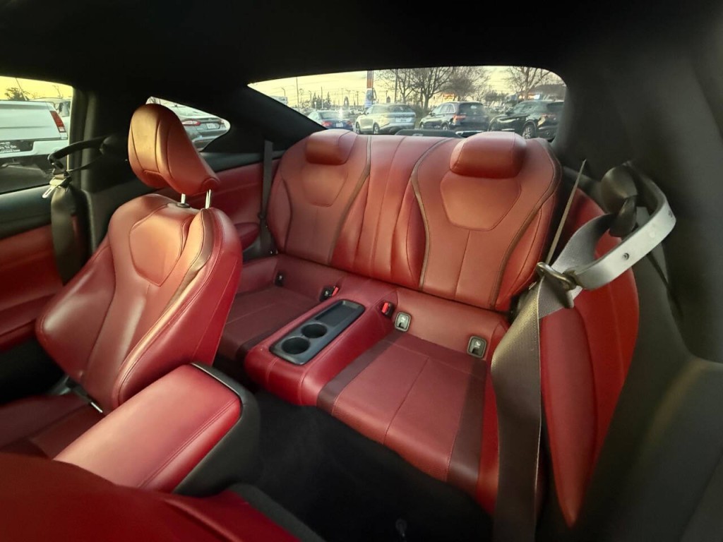2018 INFINITI Q60 Image 23