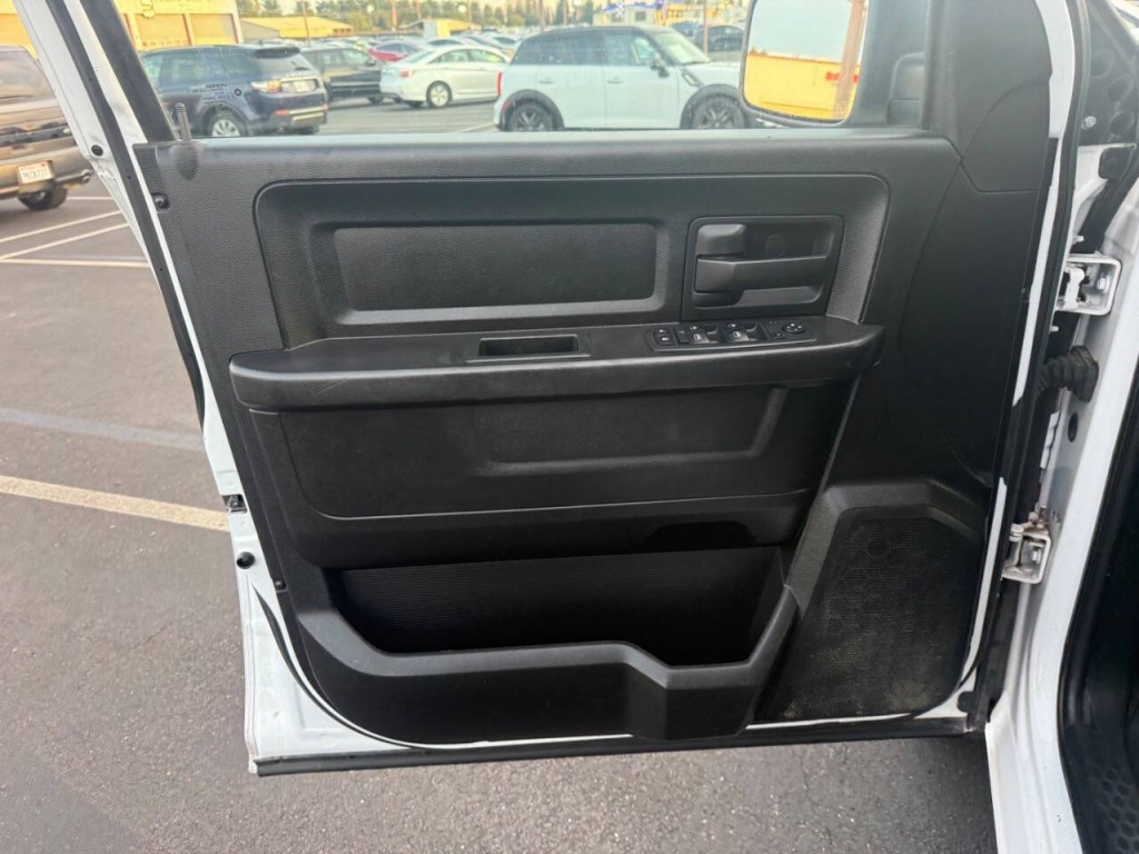 2018 RAM 1500 Image 14