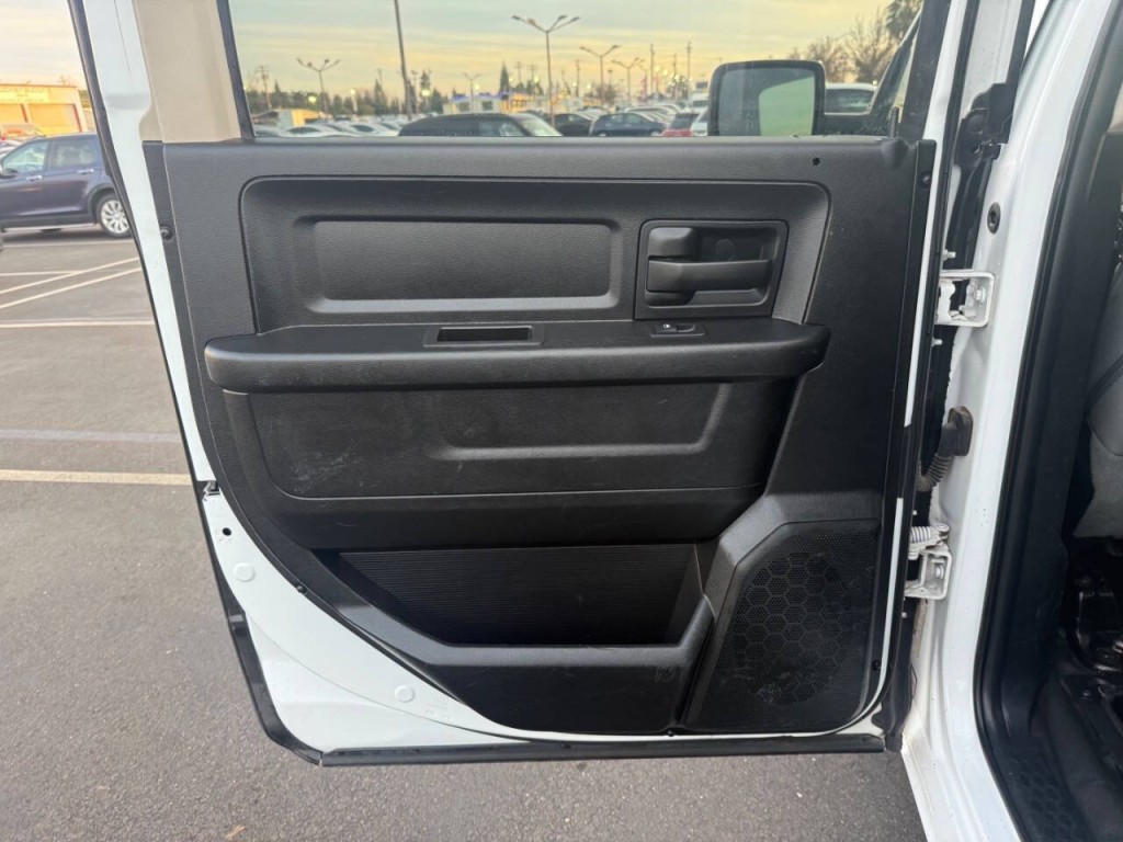 2018 RAM 1500 Image 19