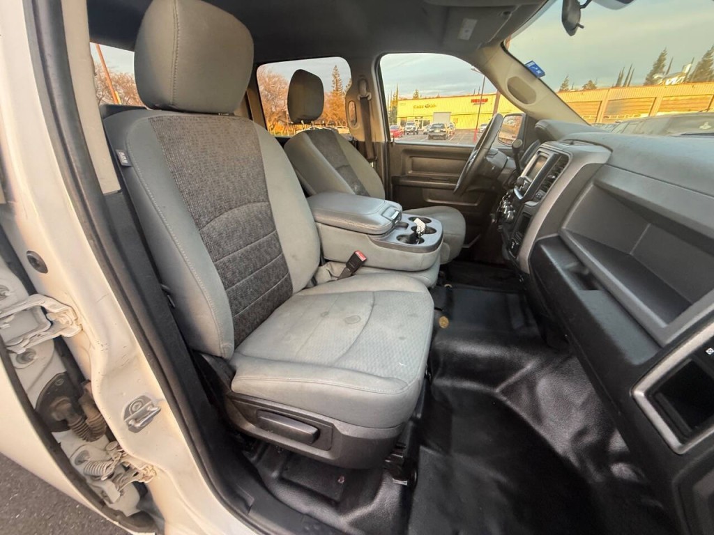 2018 RAM 1500 Image 24