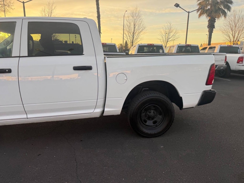 2018 RAM 1500 Image 29