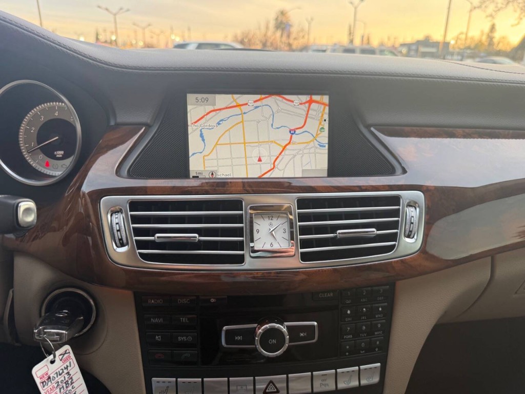 2013 Mercedes-Benz CLS-Class Image 15