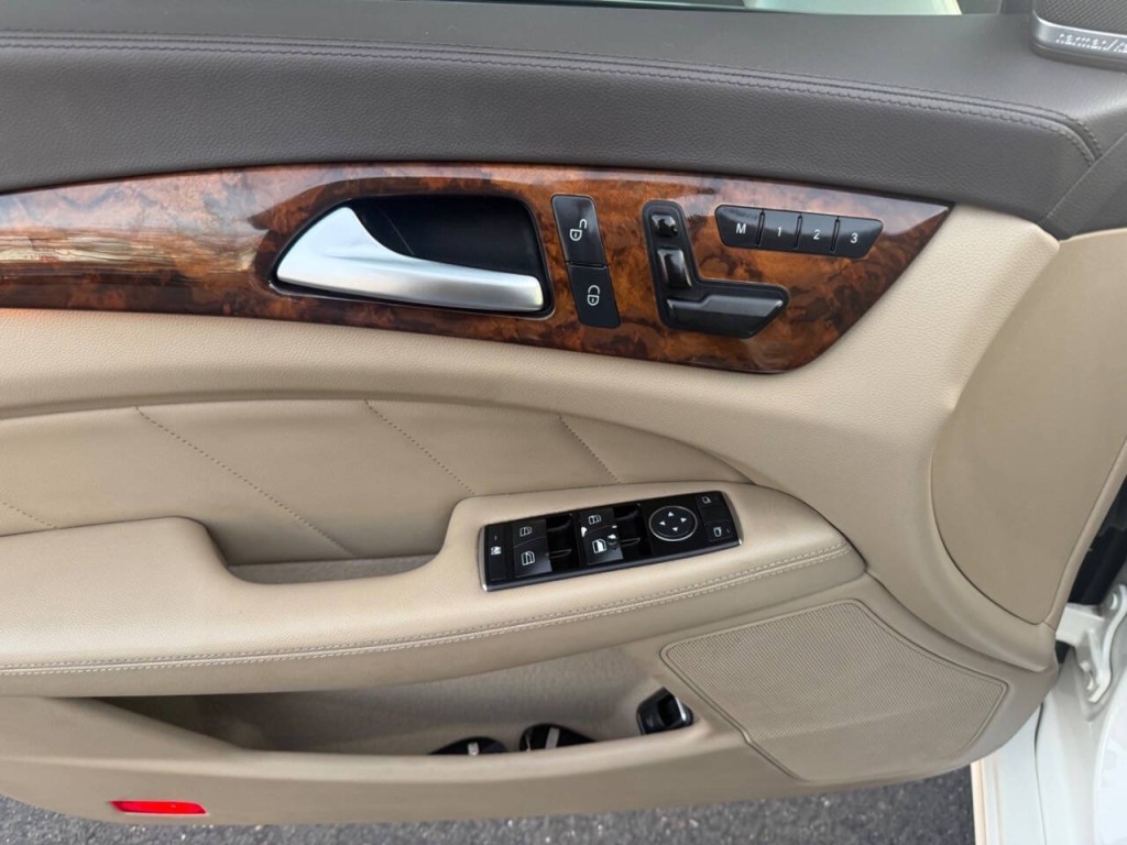 2013 Mercedes-Benz CLS-Class Image 20