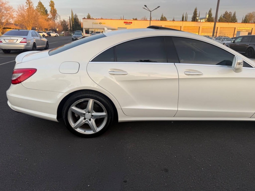 2013 Mercedes-Benz CLS-Class Image 36