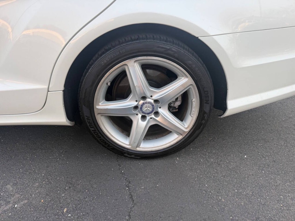 2013 Mercedes-Benz CLS-Class Image 37