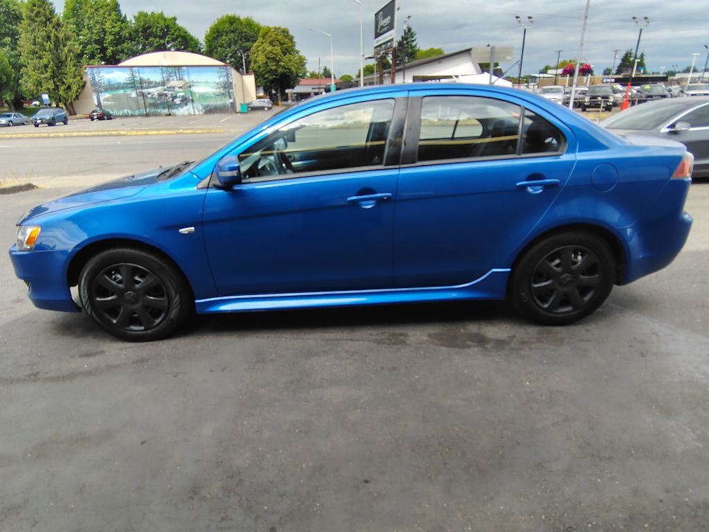 2015 Mitsubishi Lancer Image 2