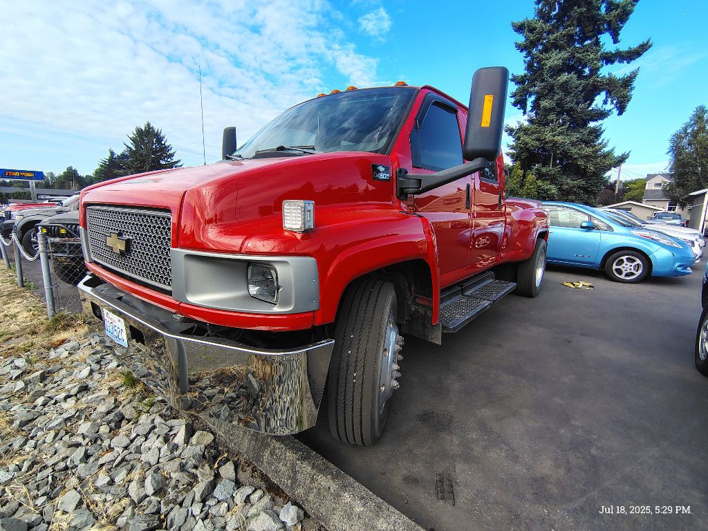 2004 Chevrolet C/K 4500 Image 7