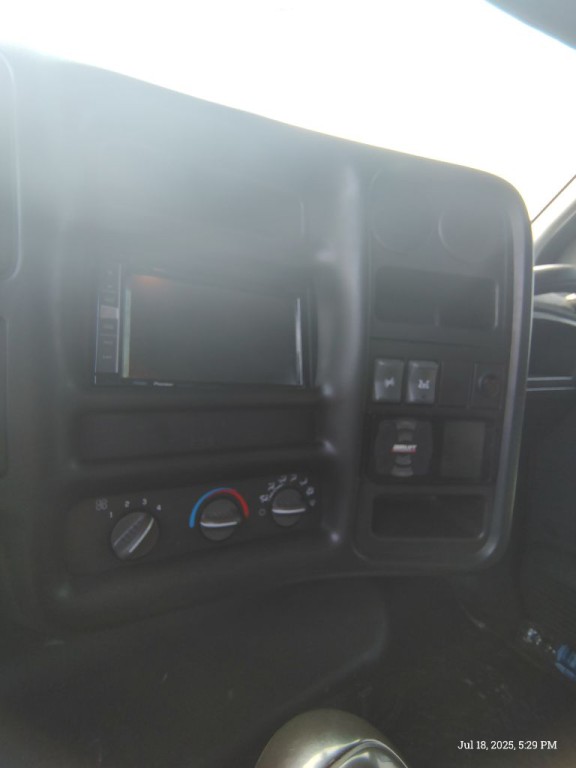 2004 Chevrolet C/K 4500 Image 34