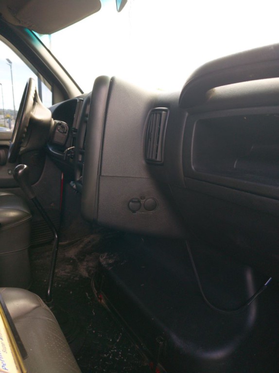 2004 Chevrolet C/K 4500 Image 37