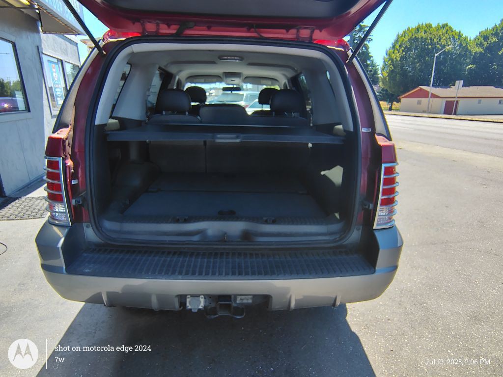 2005 Mercury Mountaineer Image 11