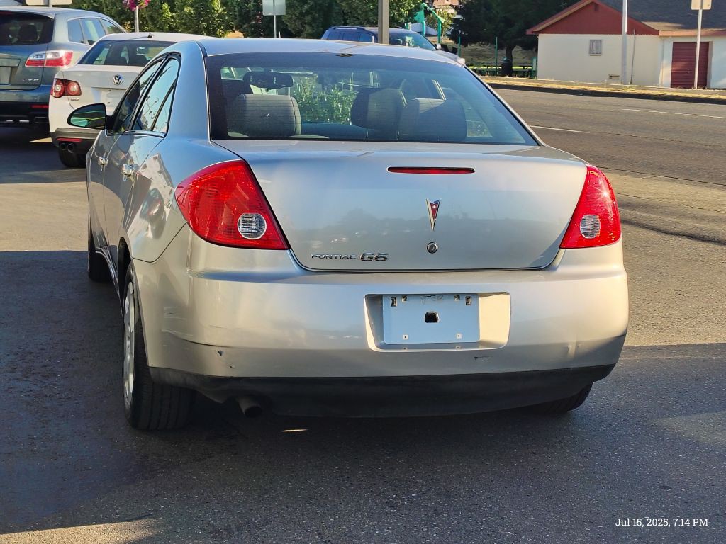 2008 Pontiac G6 Image 9