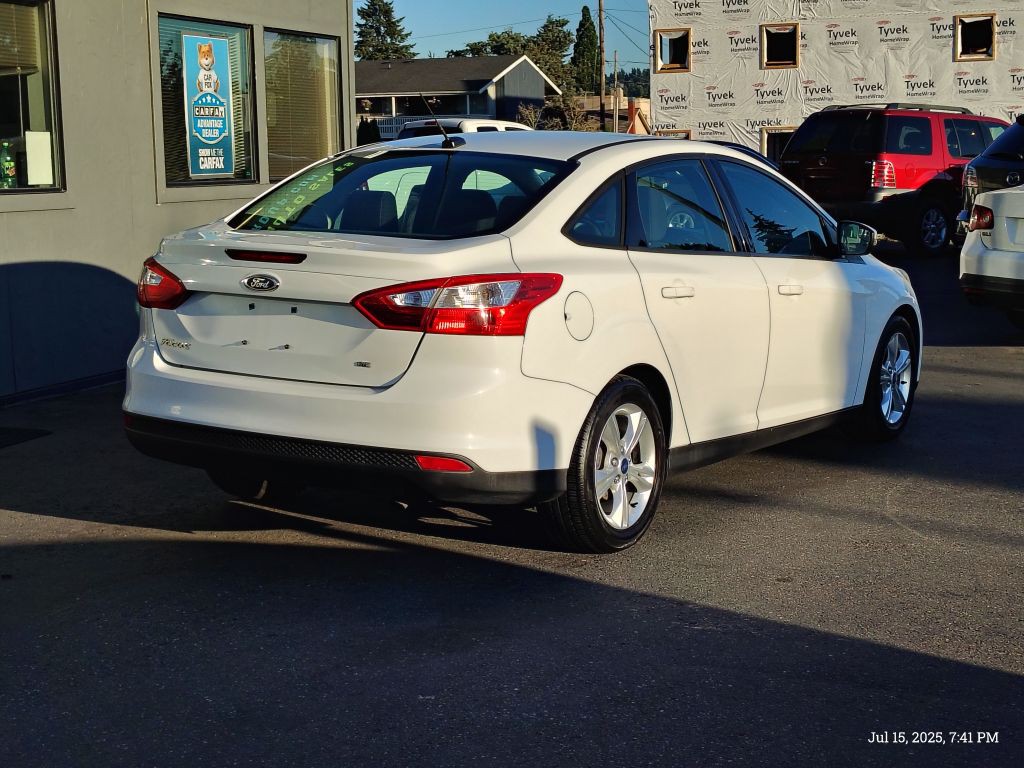 2014 Ford Focus Image 15