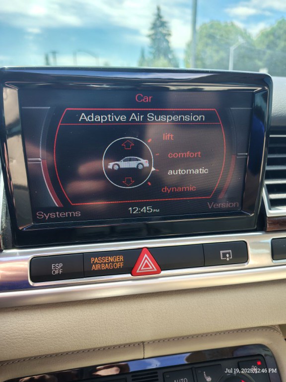 2008 Audi A8 Image 4