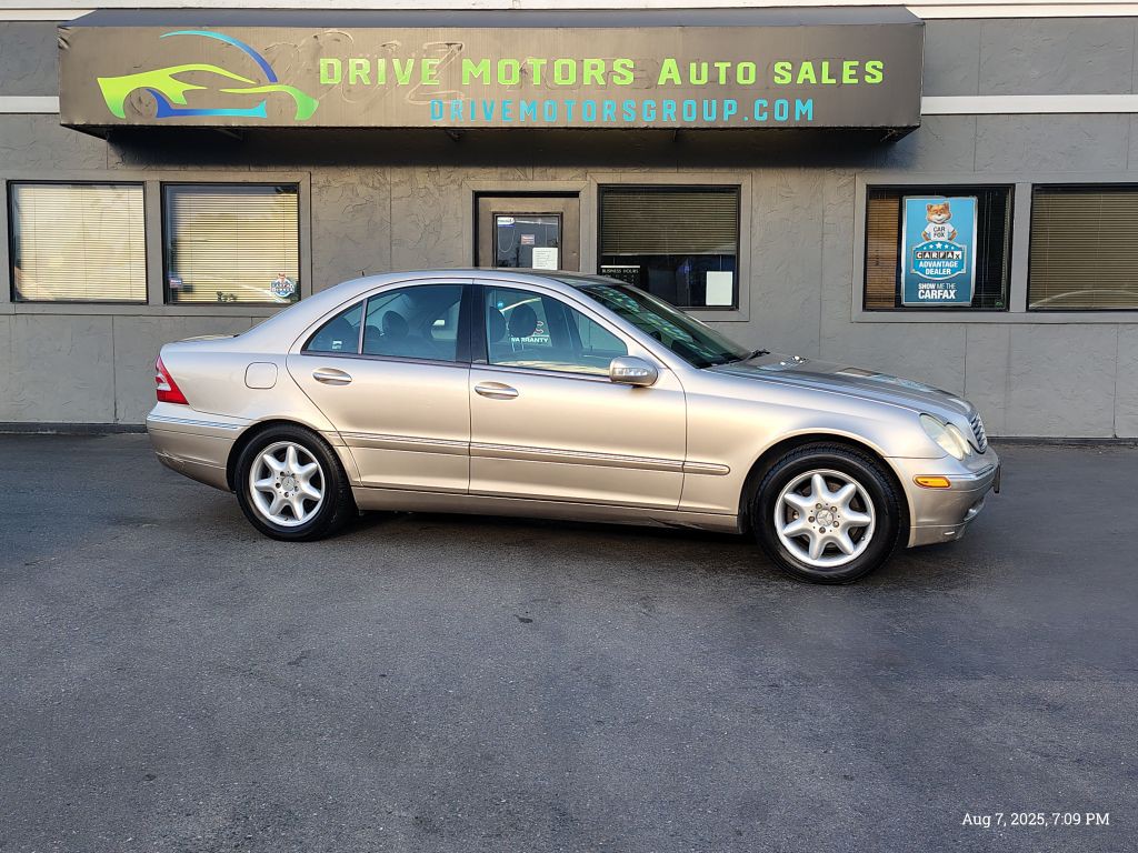2002 Mercedes-Benz C-Class Image 4