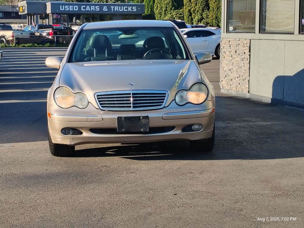 2002 Mercedes-Benz C-Class Image 16