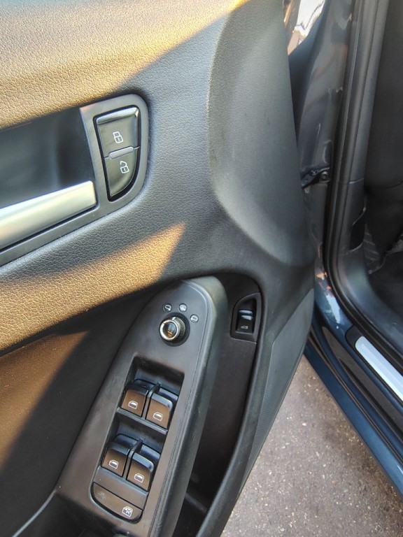 2011 Audi A4 Image 8