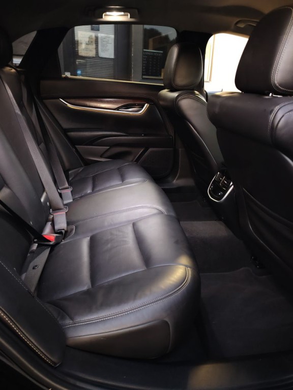 2019 Cadillac XTS Image 9