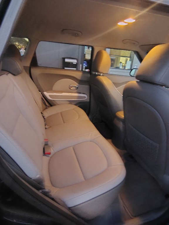 2016 Kia Soul Image 13