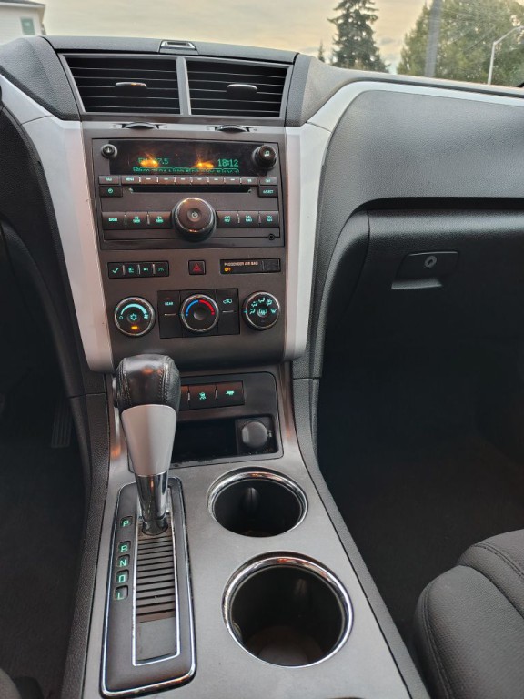 2009 Chevrolet Traverse Image 6