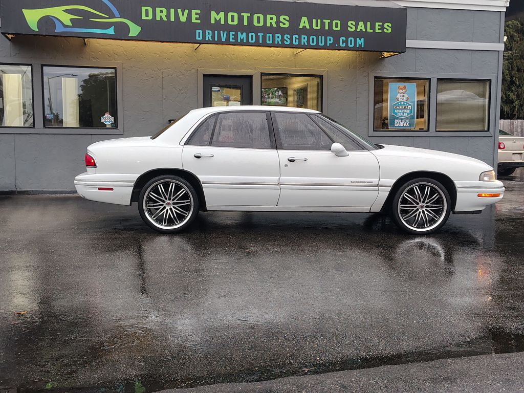 1997 Buick LeSabre Image 2