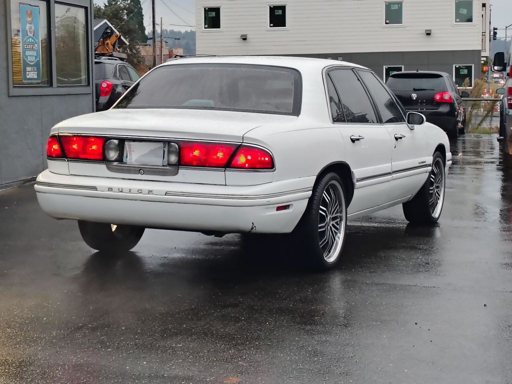 1997 Buick LeSabre Image 10