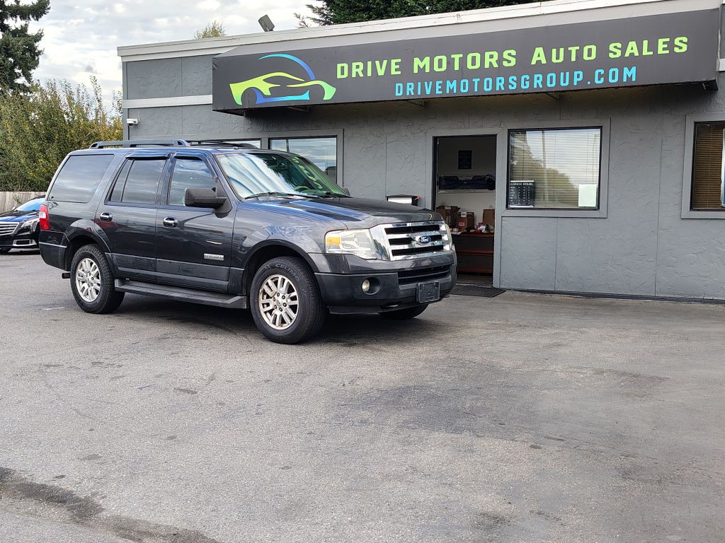 2007 Ford Expedition Image 2