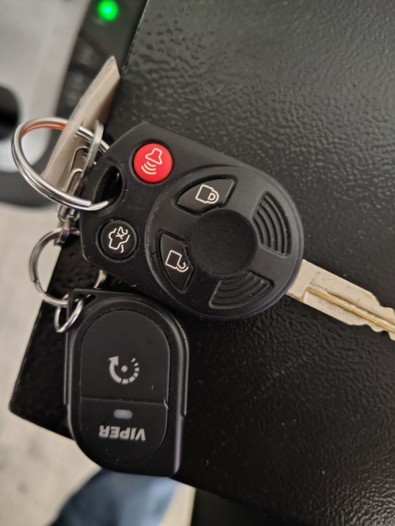 2008 Ford Edge Image 16