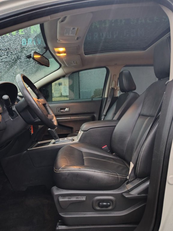 2008 Ford Edge Image 2