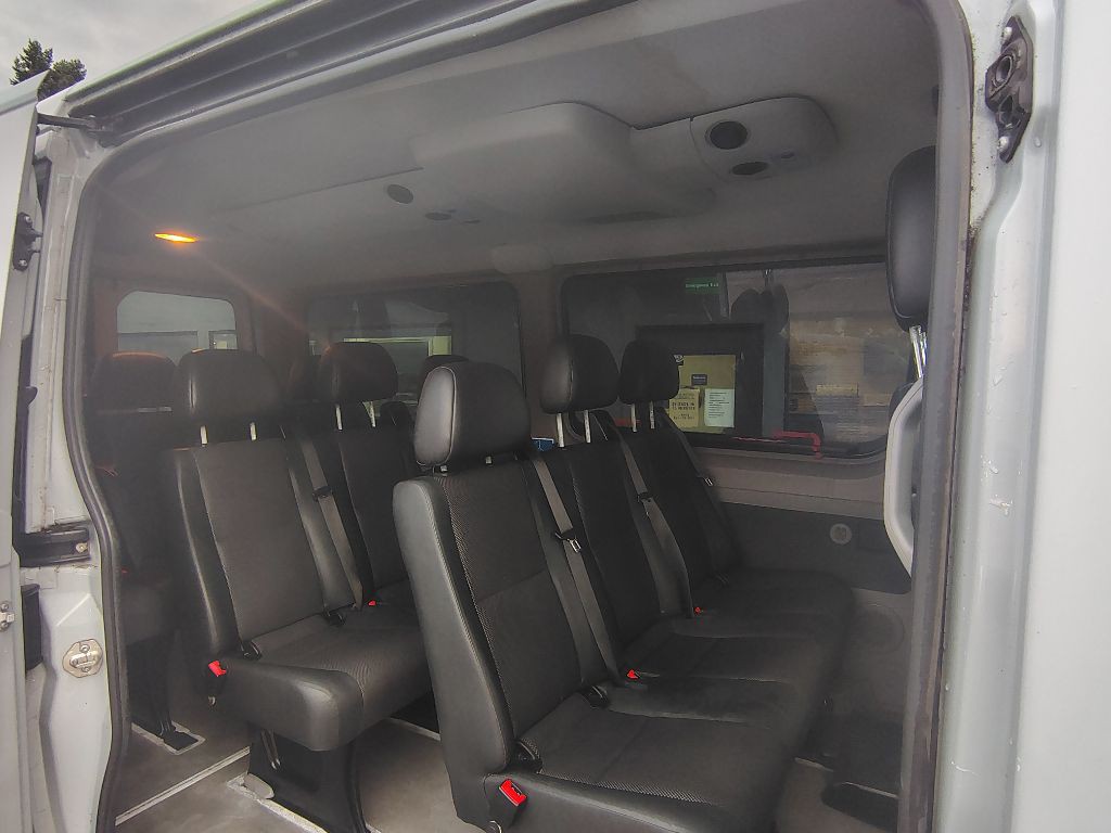 2011 Mercedes-Benz Sprinter Image 4
