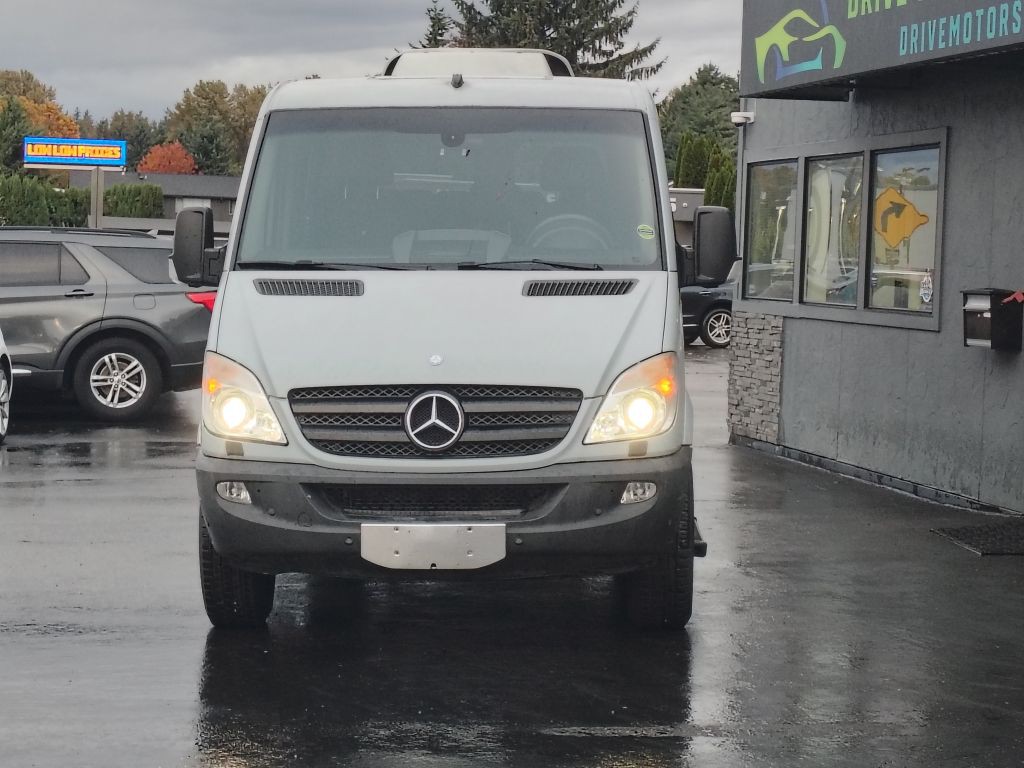 2011 Mercedes-Benz Sprinter Image 24