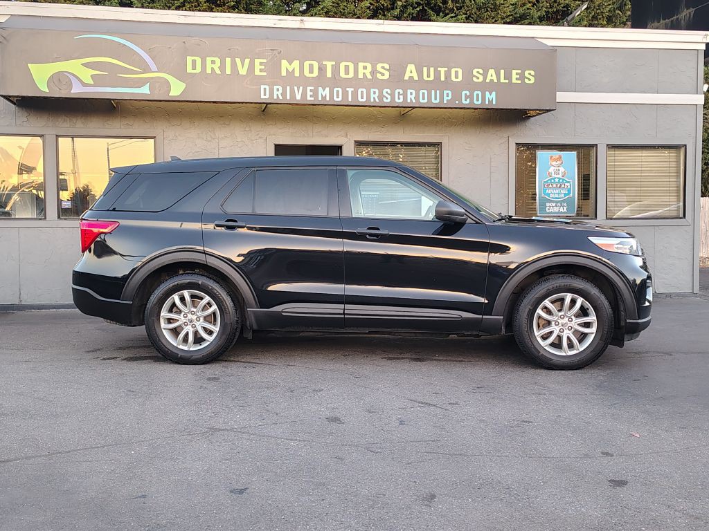 2020 Ford Explorer Image 2