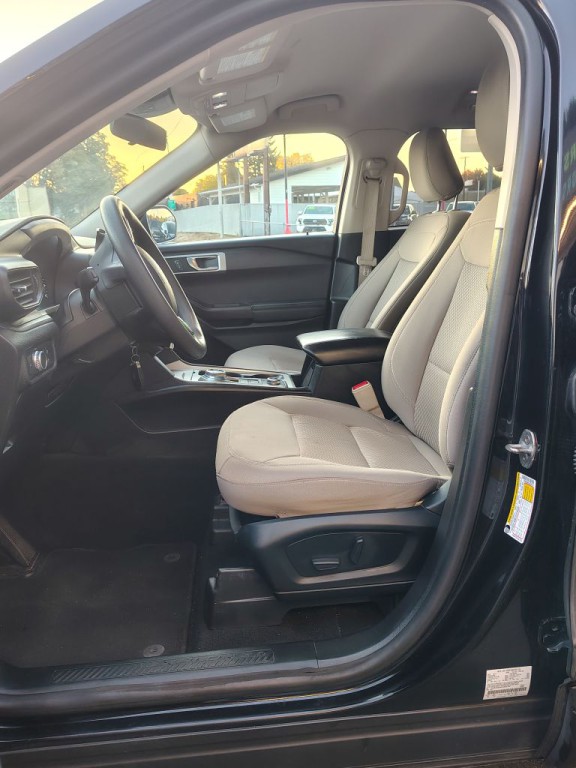 2020 Ford Explorer Image 4