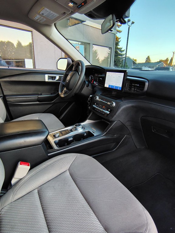 2020 Ford Explorer Image 26
