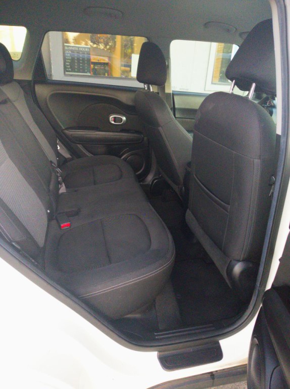 2017 Kia Soul Image 5