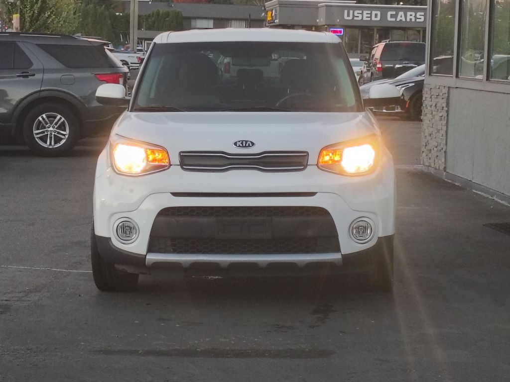 2017 Kia Soul Image 8