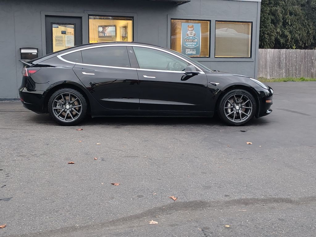 2018 Tesla Model 3 Image 7