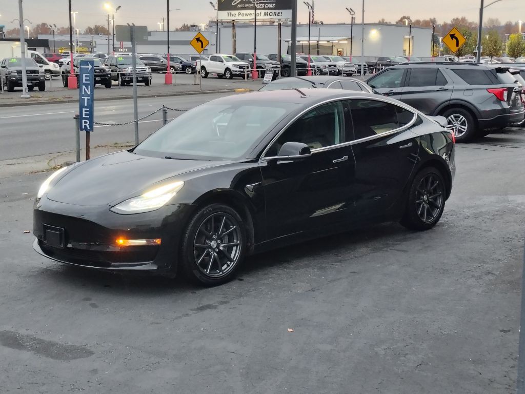 2018 Tesla Model 3 Image 8