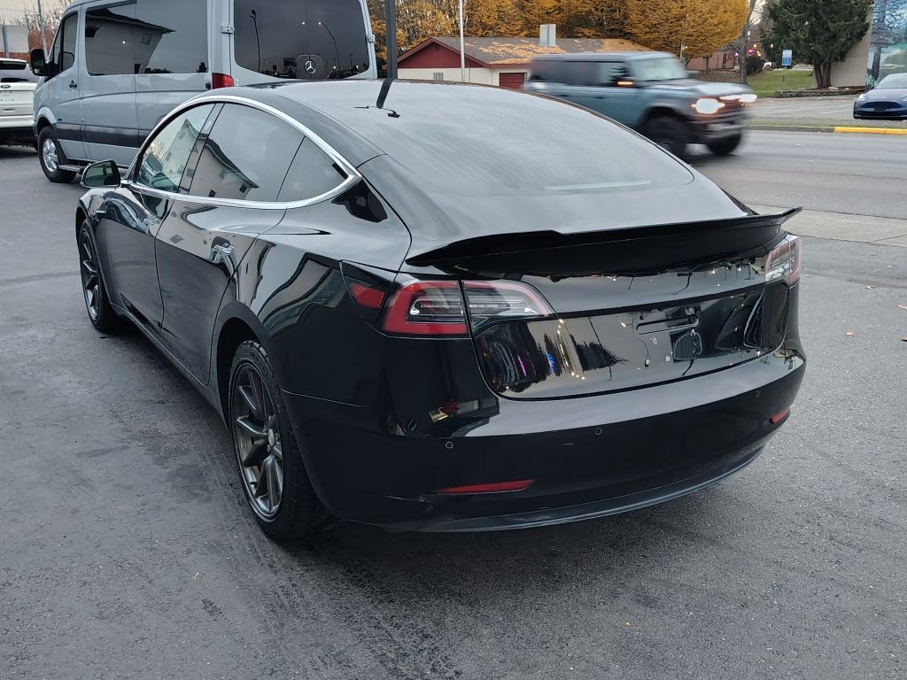 2018 Tesla Model 3 Image 9
