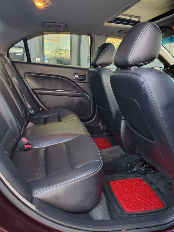 2011 Ford Fusion Image 4