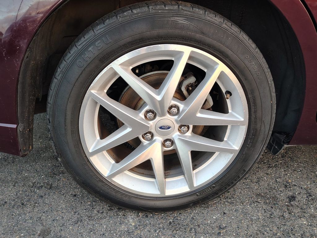 2011 Ford Fusion Image 13