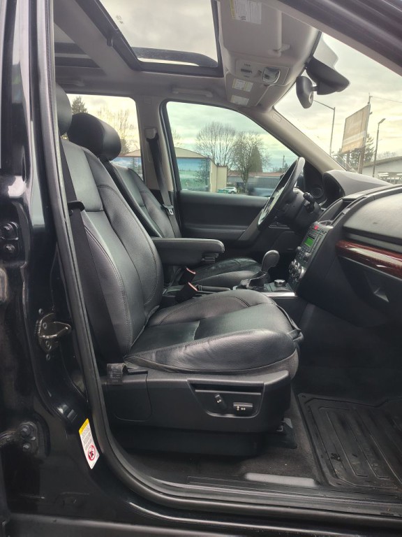 2008 Land Rover LR2 Image 3